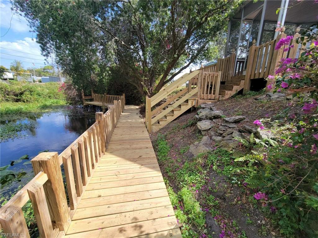 MOBILE MANOR - Residential