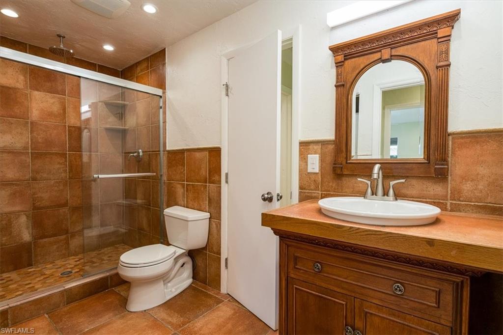 BOCA CIEGA VILLAGE - Residential