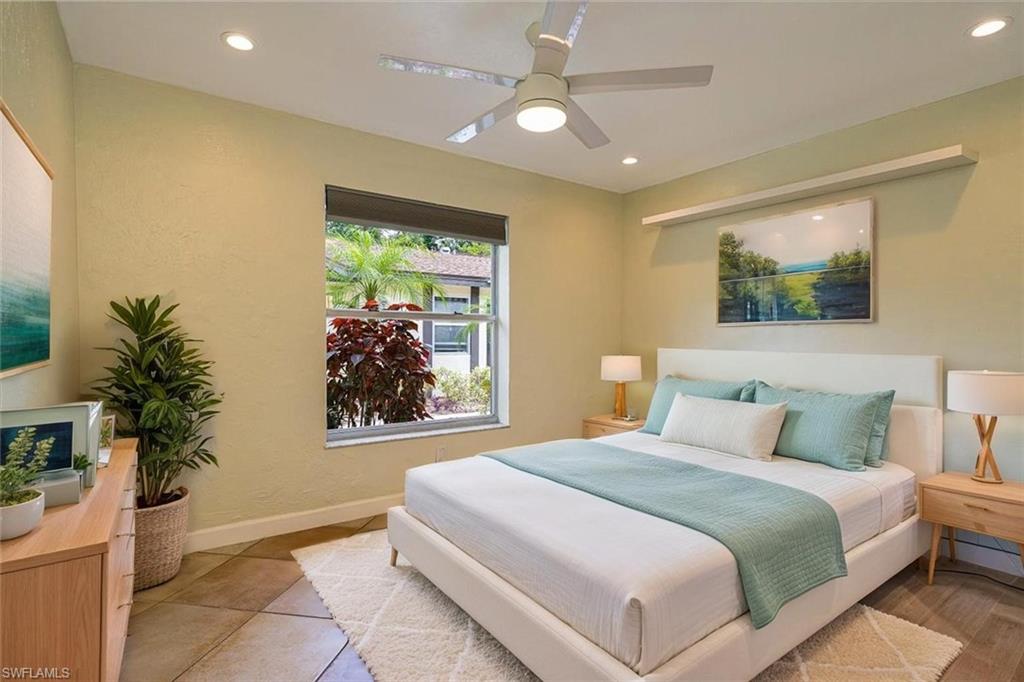 BOCA CIEGA VILLAGE - Residential