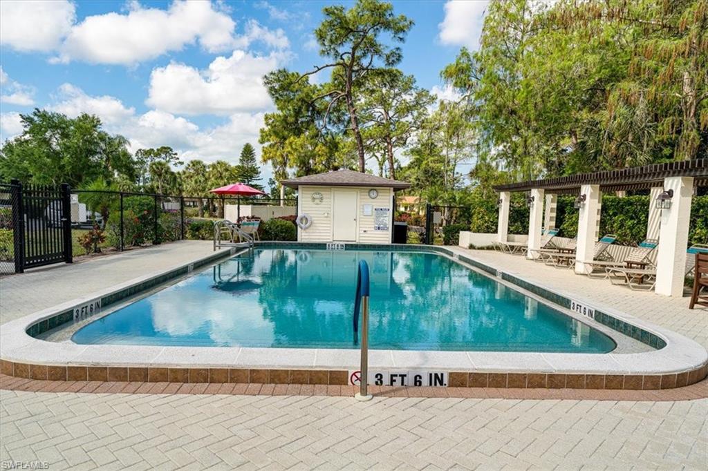 BOCA CIEGA VILLAGE - Residential