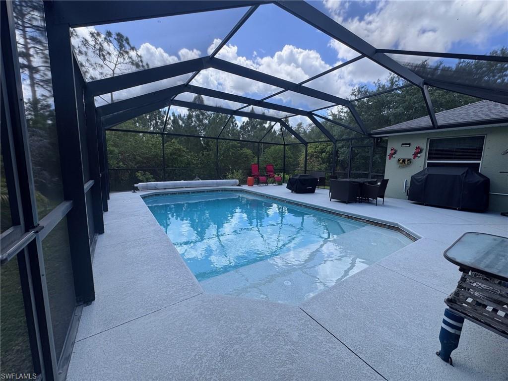 MIRROR LAKES - Residential