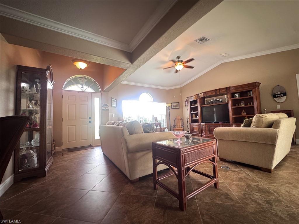 MIRROR LAKES - Residential