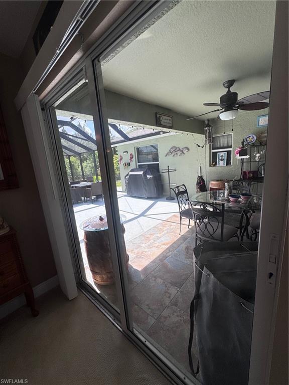 MIRROR LAKES - Residential