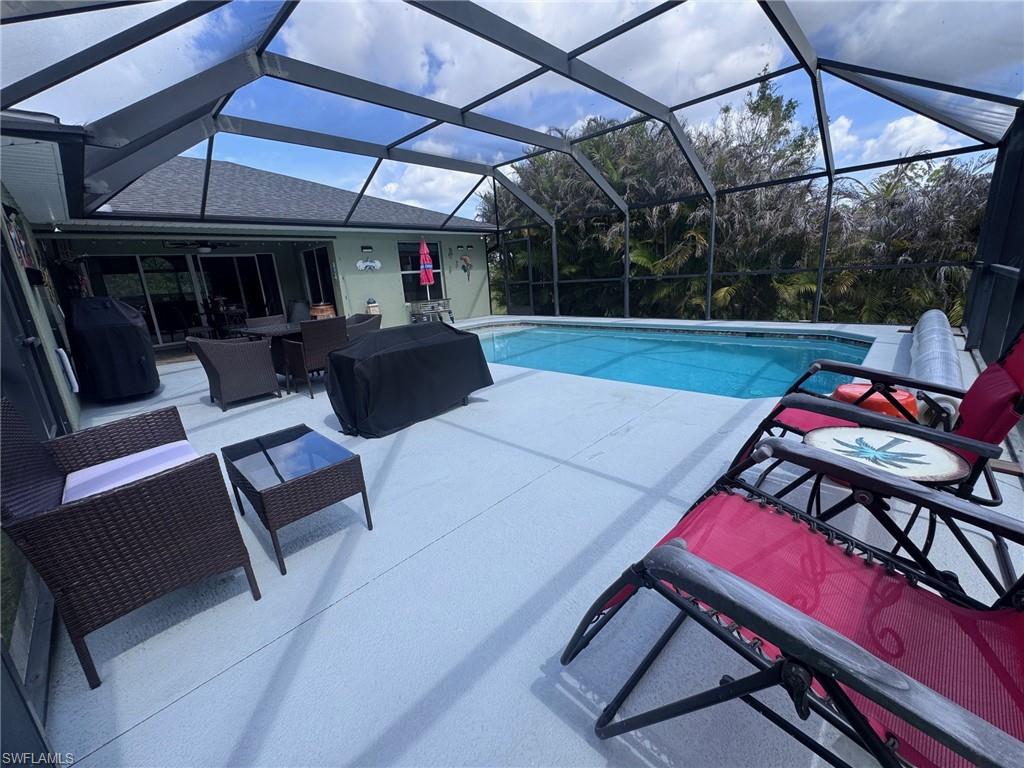 MIRROR LAKES - Residential