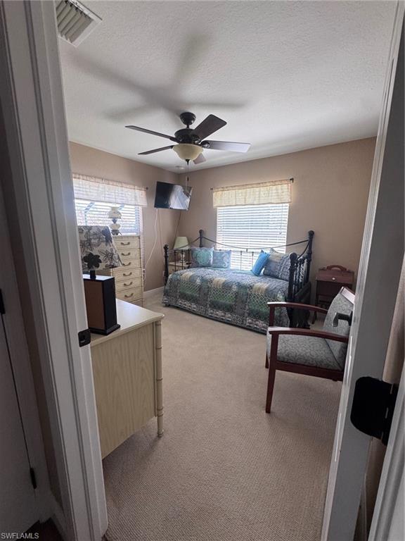 MIRROR LAKES - Residential