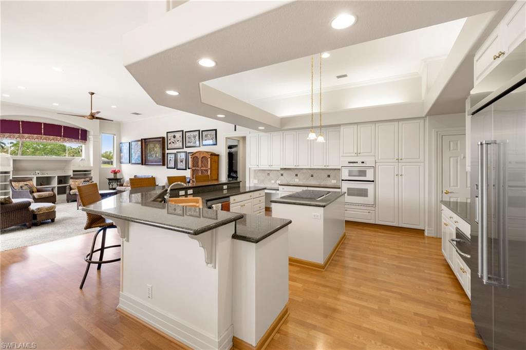 KNIGHTS BRIDGE - Residential