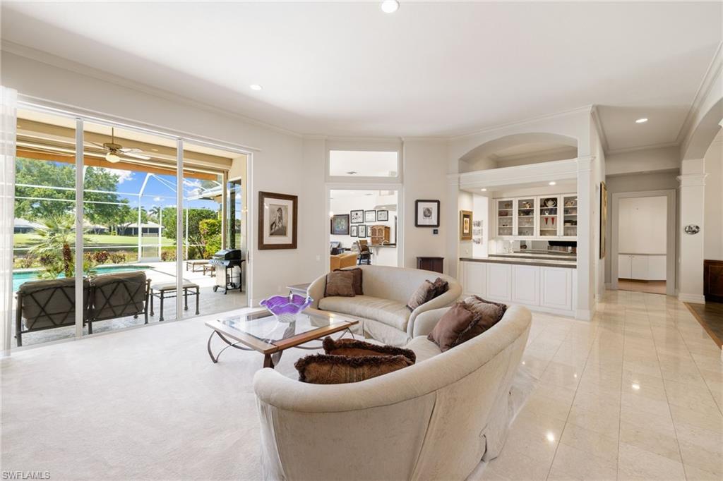 KNIGHTS BRIDGE - Residential