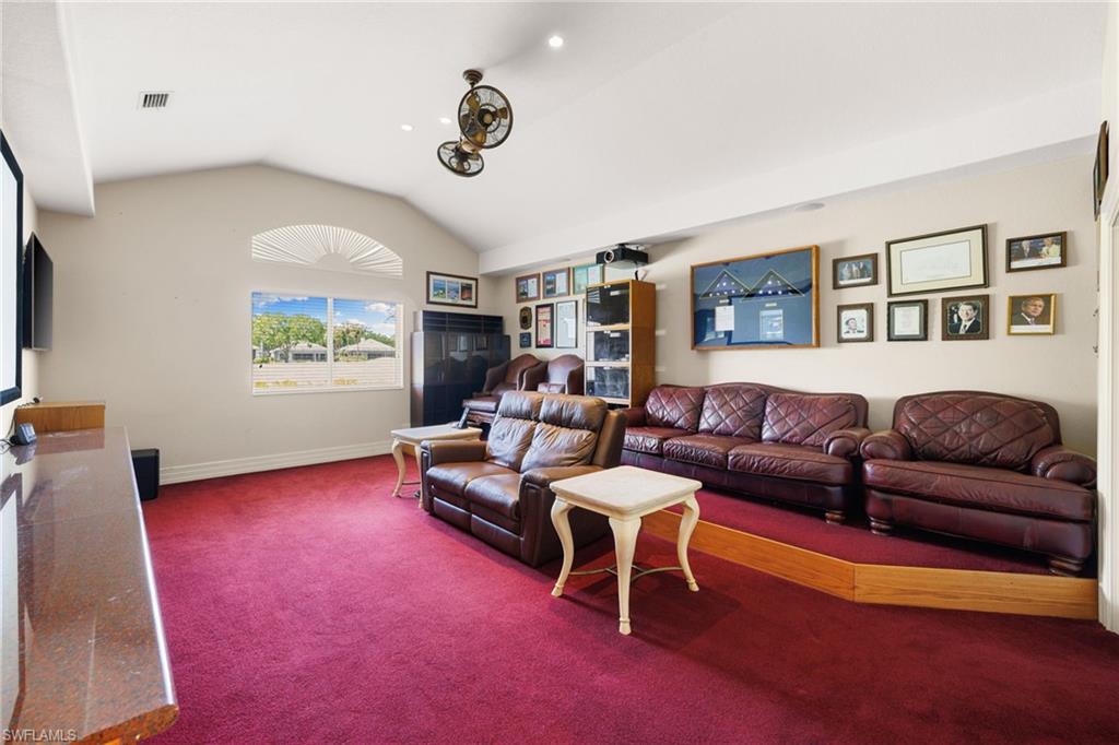 KNIGHTS BRIDGE - Residential