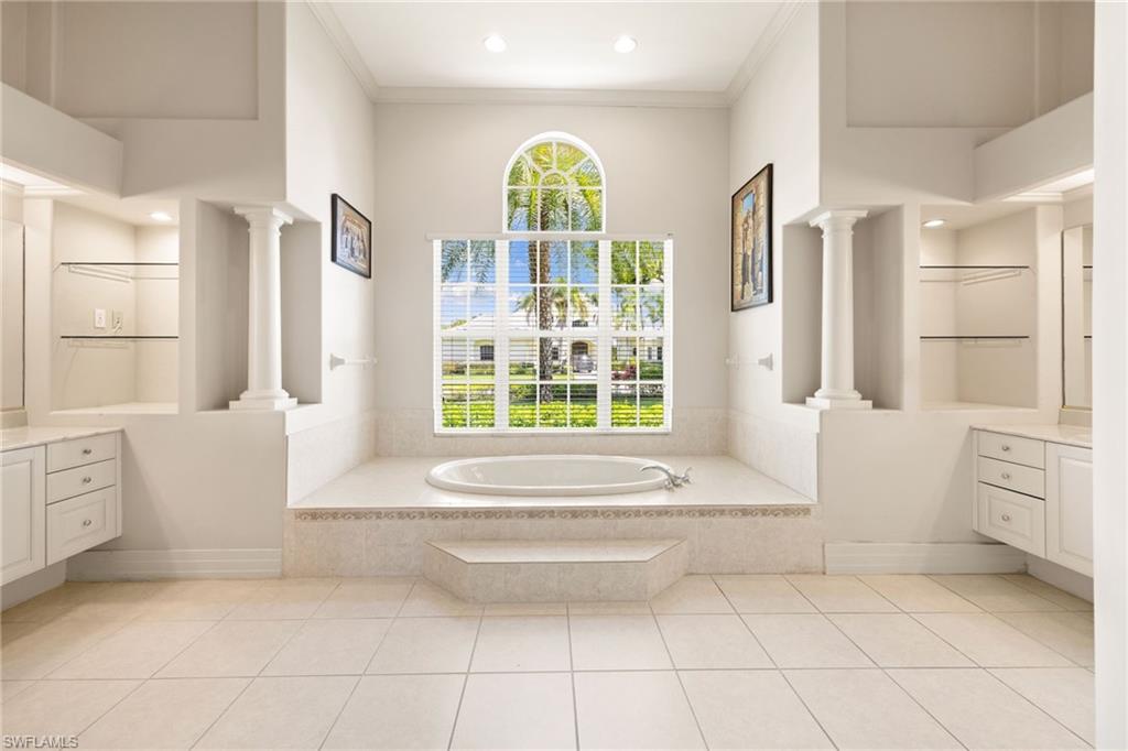 KNIGHTS BRIDGE - Residential