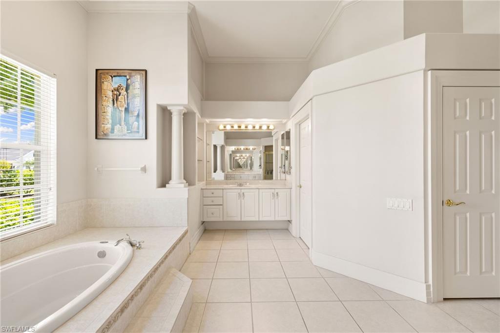 KNIGHTS BRIDGE - Residential