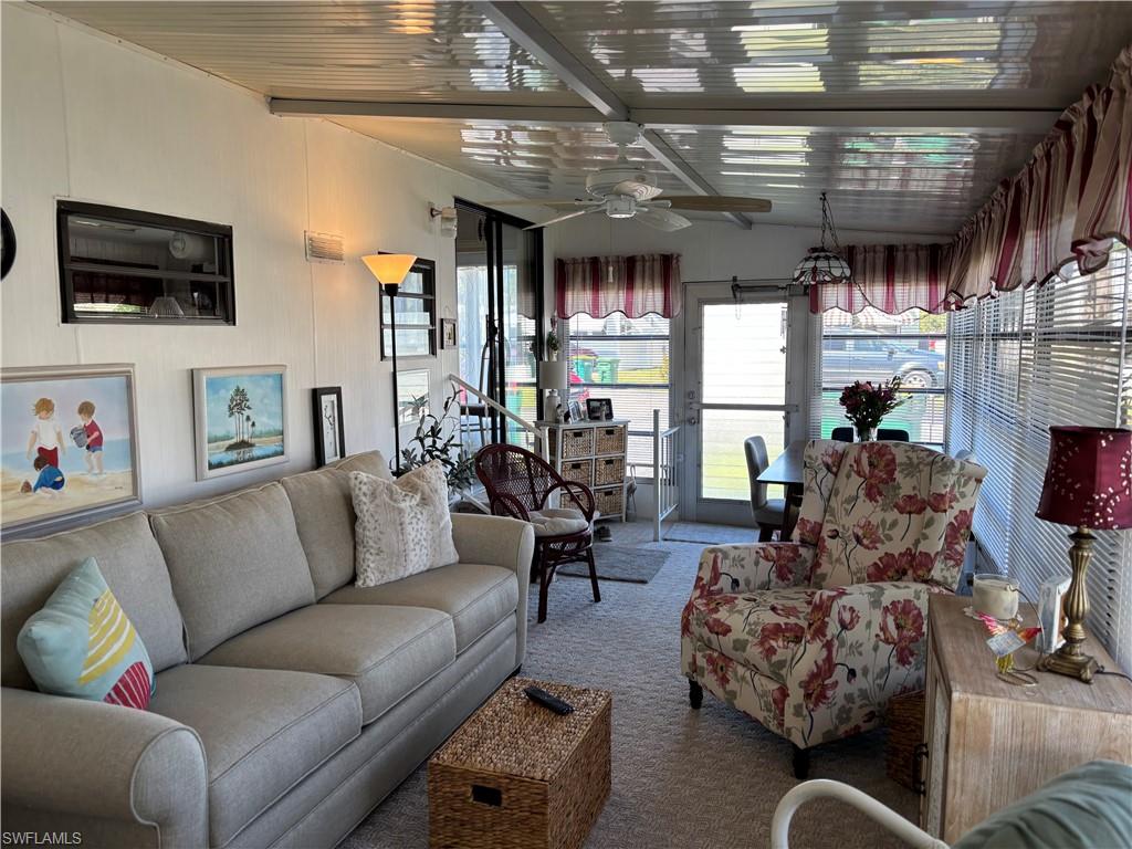 ENCHANTING SHORES - Residential