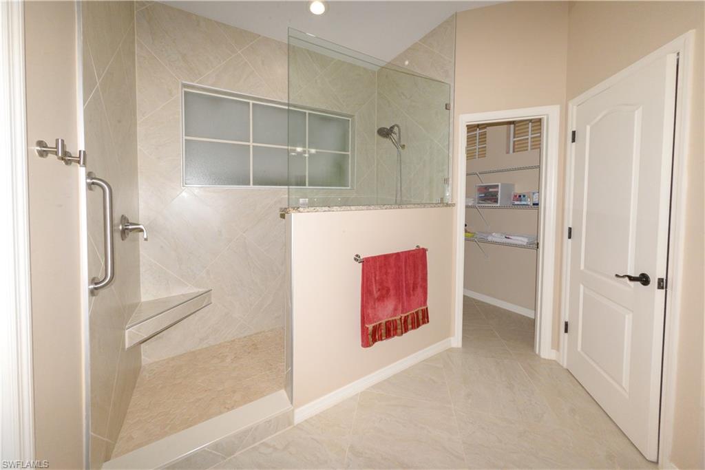 HERITAGE PALMS ESTATES - Residential