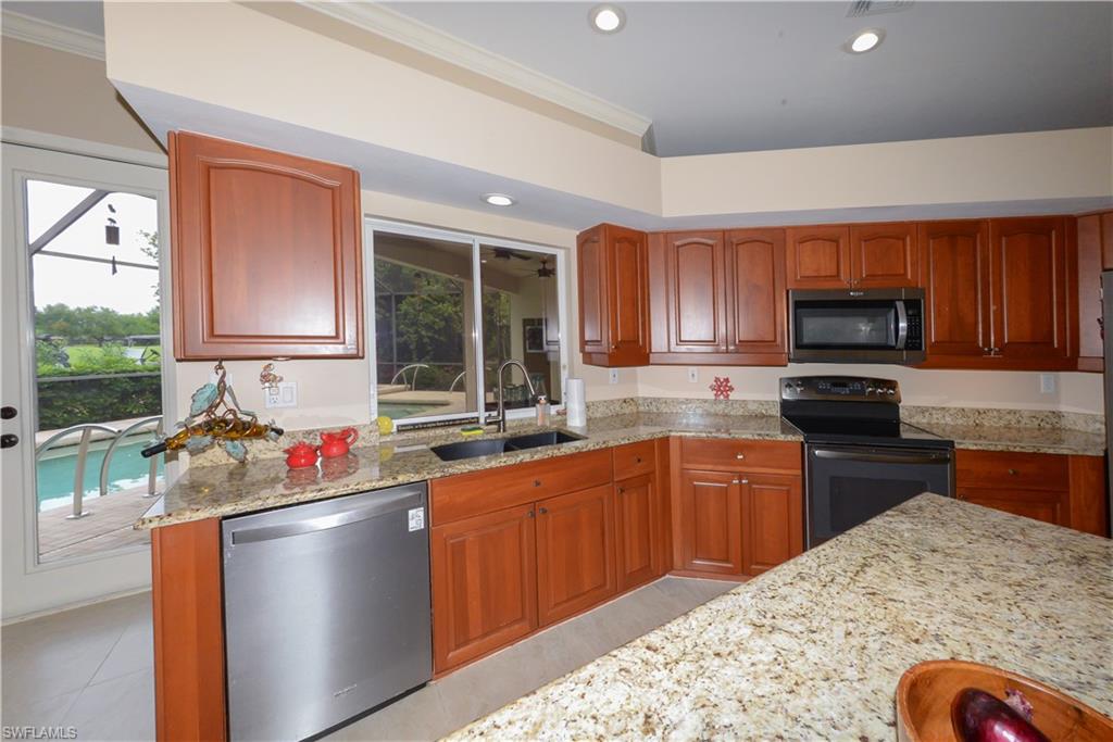 HERITAGE PALMS ESTATES - Residential