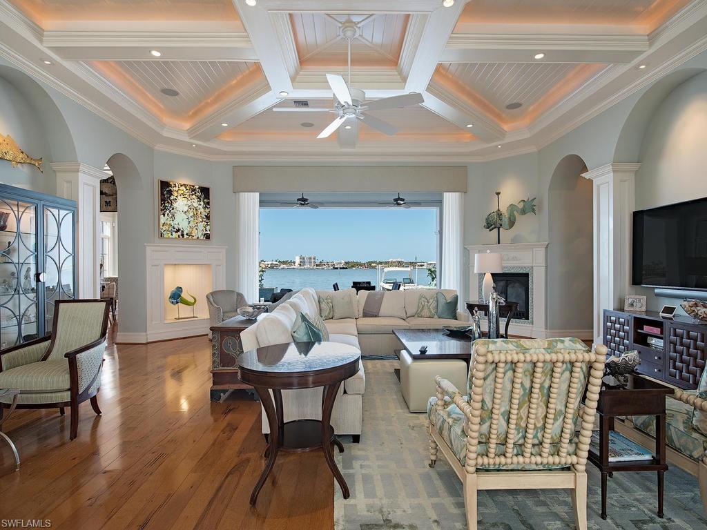 ROYAL HARBOR - Residential