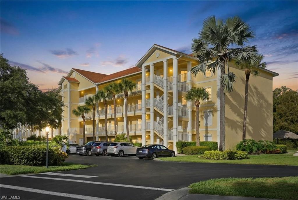 CORAL FALLS RESORT - Residential