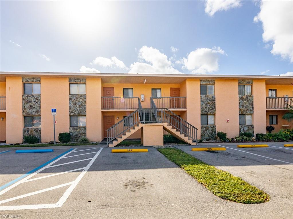 EVANSTON PARK CONDO - Residential