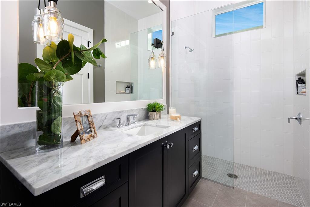 ISOLA BELLA - Residential