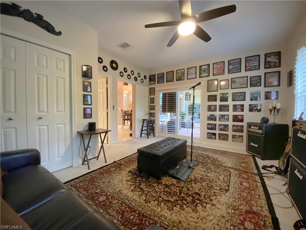 SPANISH WELLS - Residential