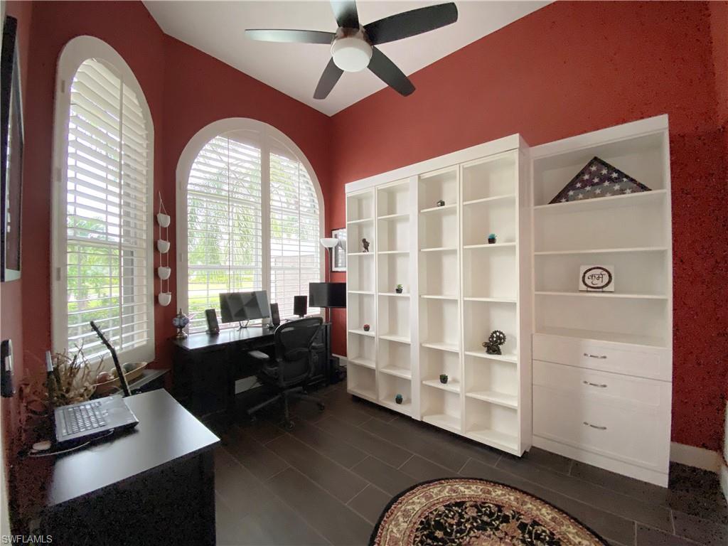 SPANISH WELLS - Residential