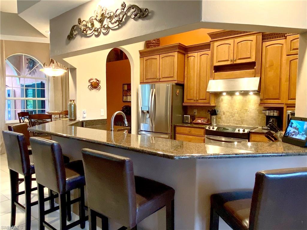 SPANISH WELLS - Residential