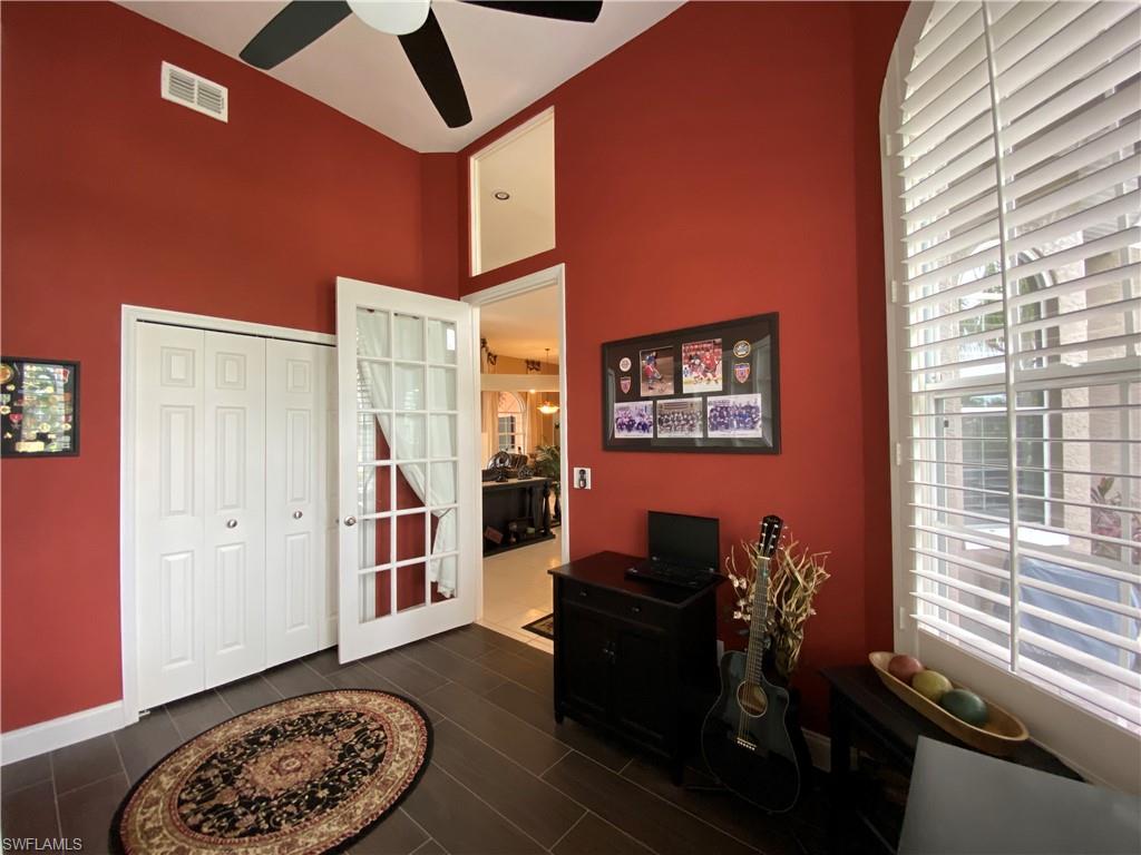 SPANISH WELLS - Residential