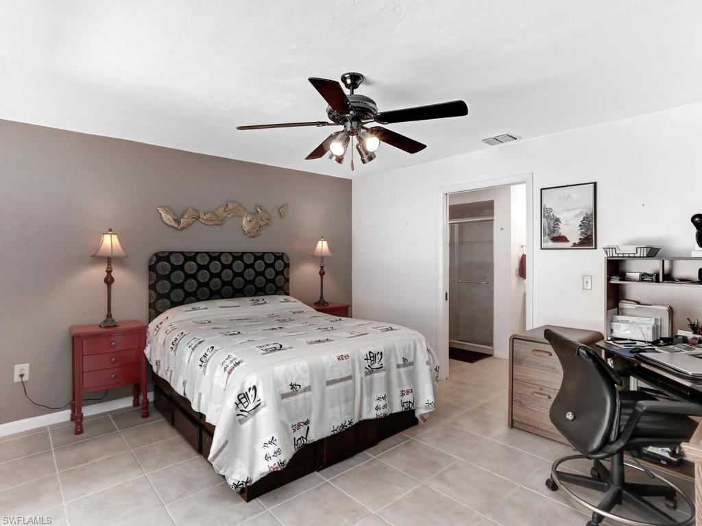 ISLAND PARK WOODLANDS - Residential