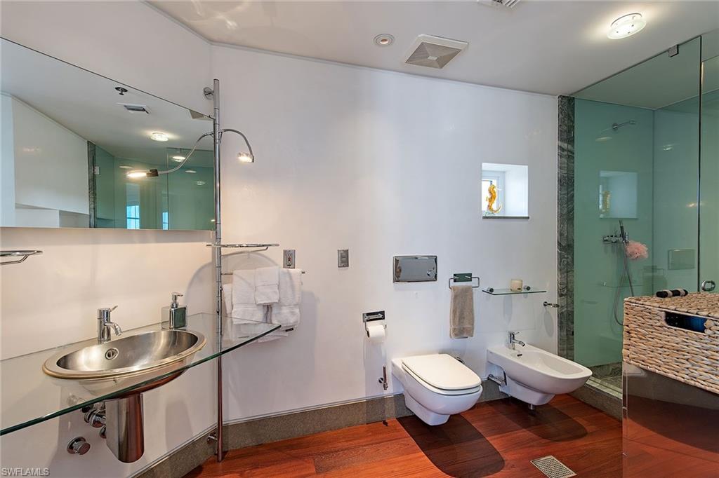 BRIGHTON AT BAY COLONY - Residential