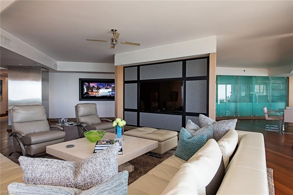 BRIGHTON AT BAY COLONY - Residential