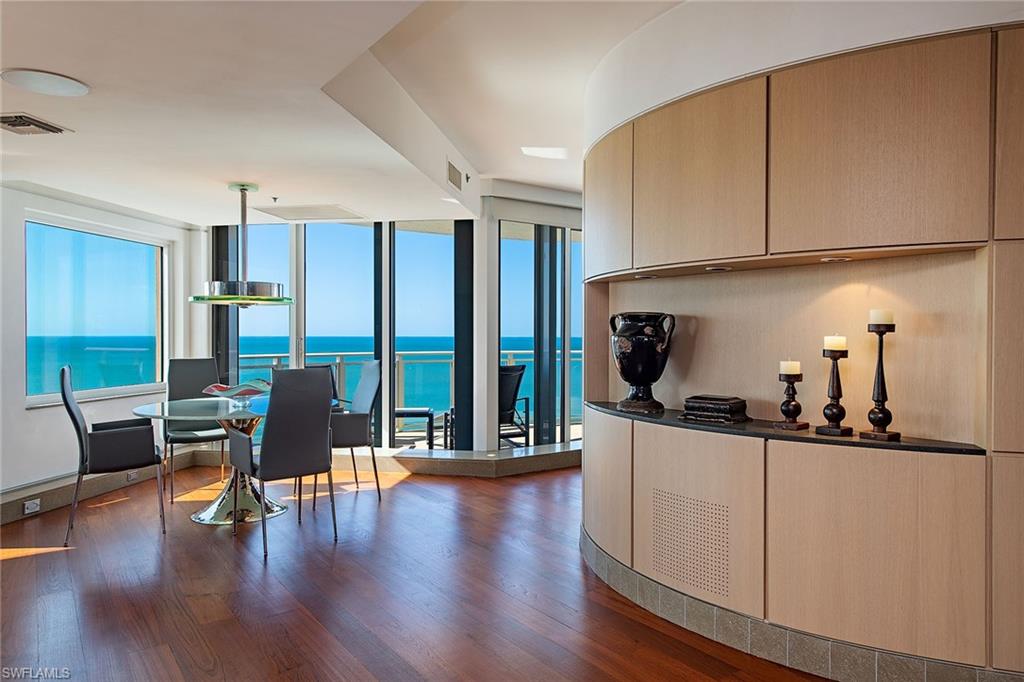 BRIGHTON AT BAY COLONY - Residential