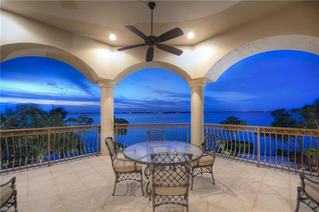 EDGEWATER - Residential