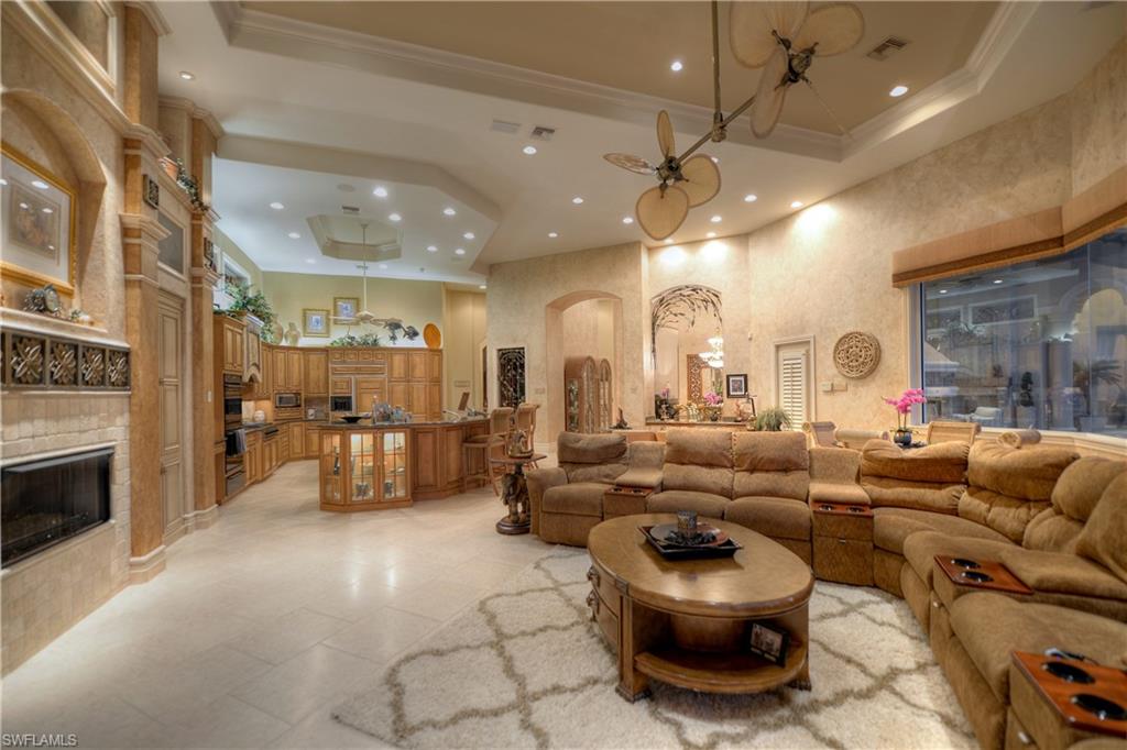 EDGEWATER - Residential