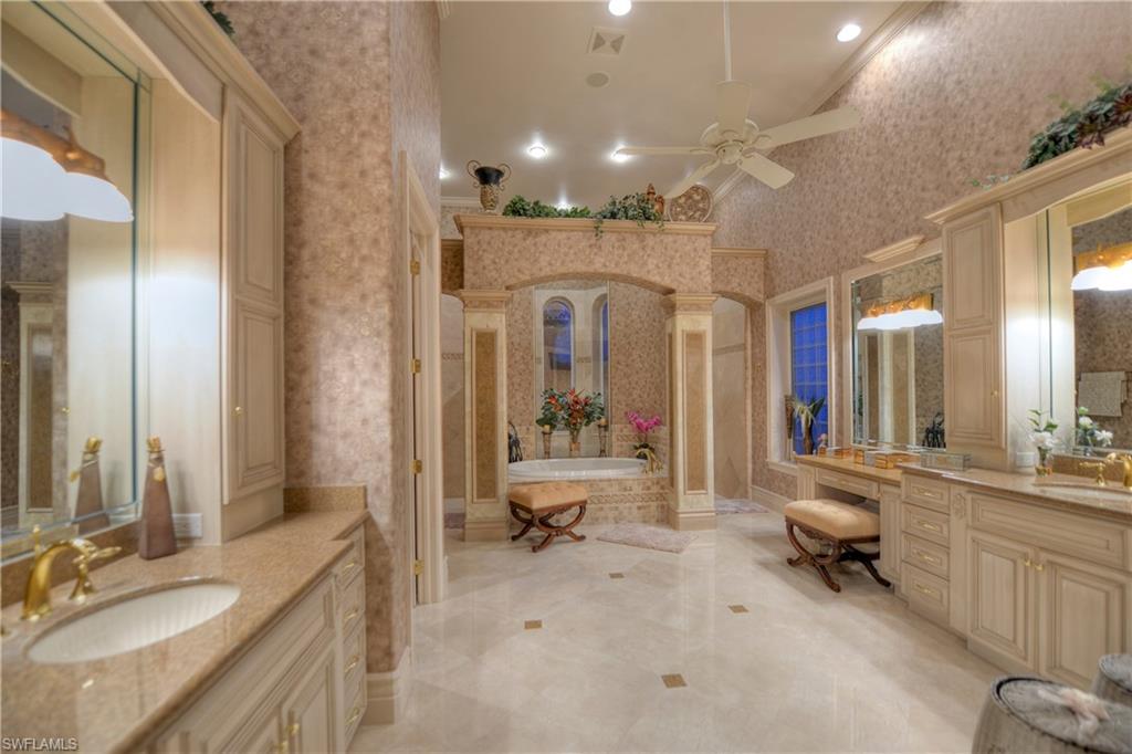 EDGEWATER - Residential