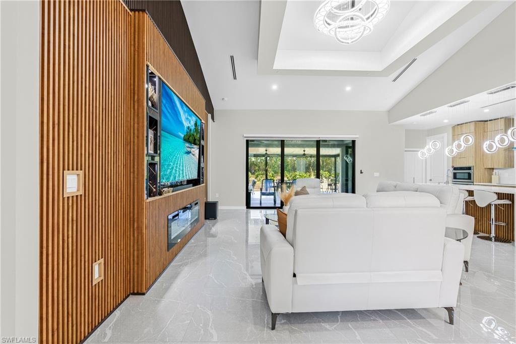 PORT CHARLOTTE - Residential