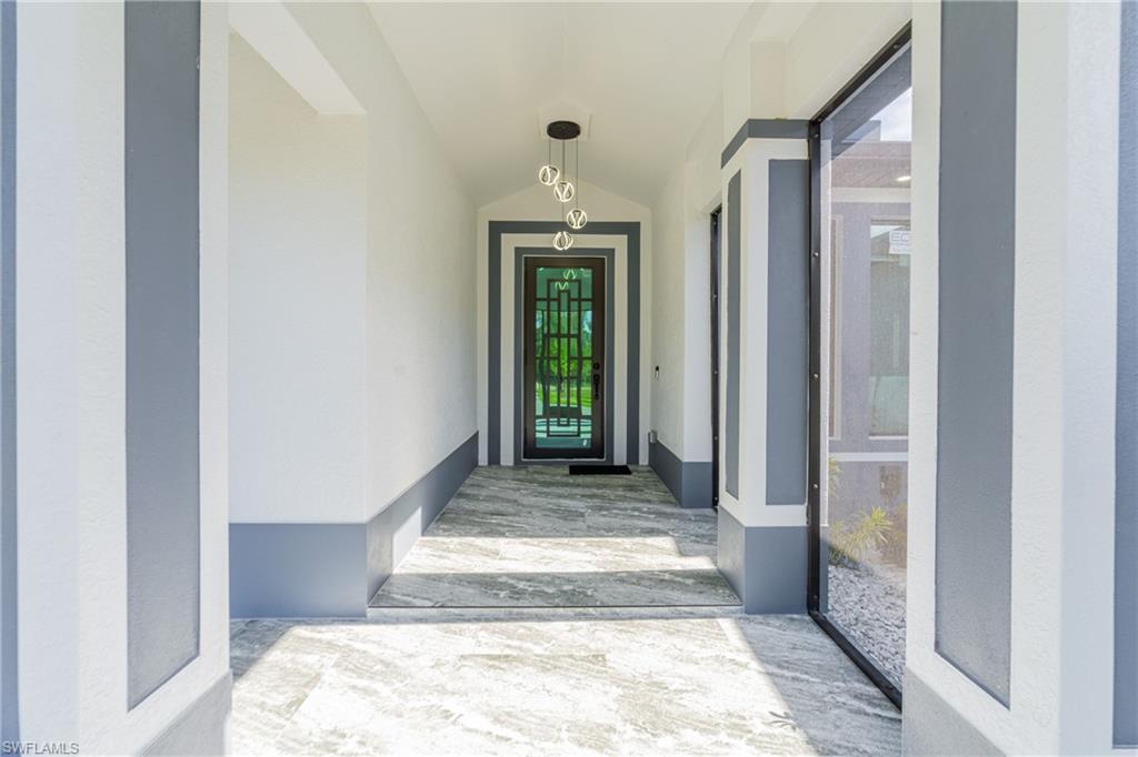 PORT CHARLOTTE - Residential