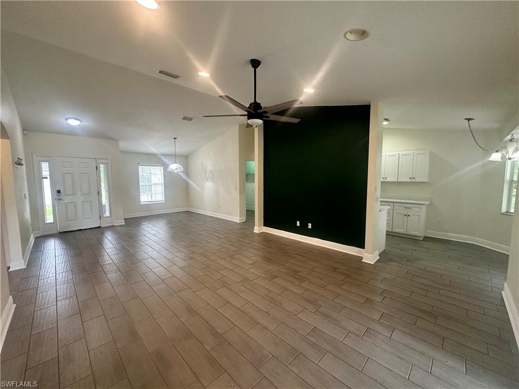 NORTH PORT - Residential