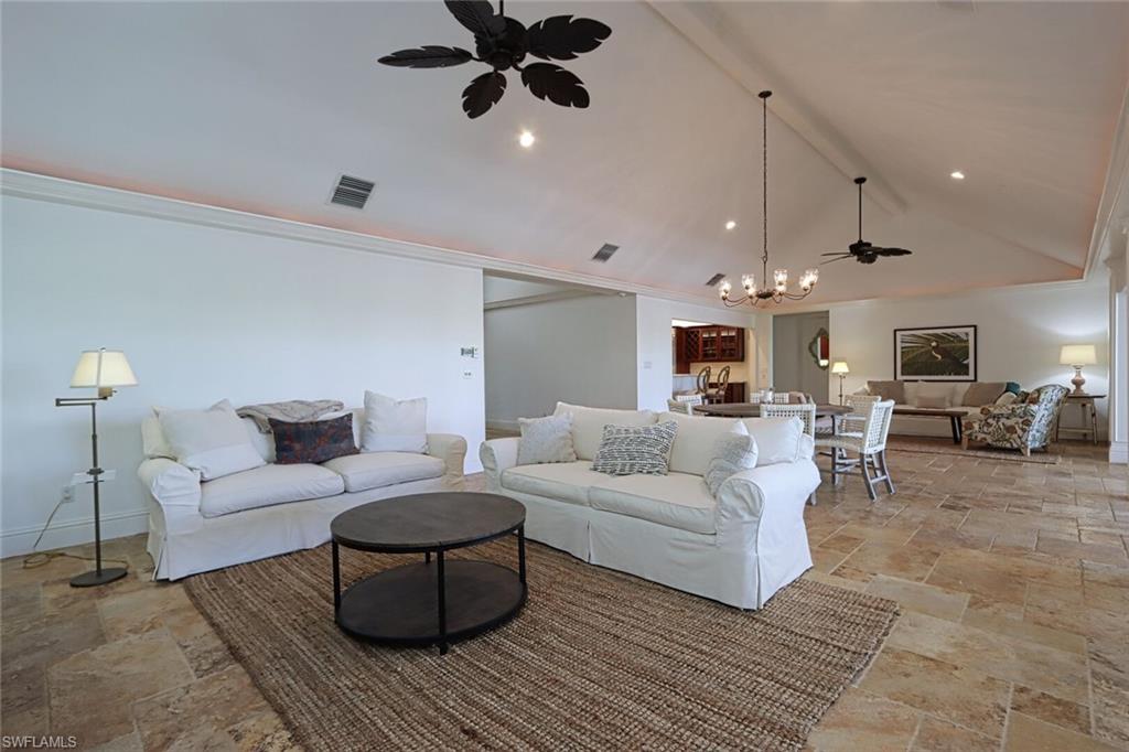 MOORINGS - Residential Lease