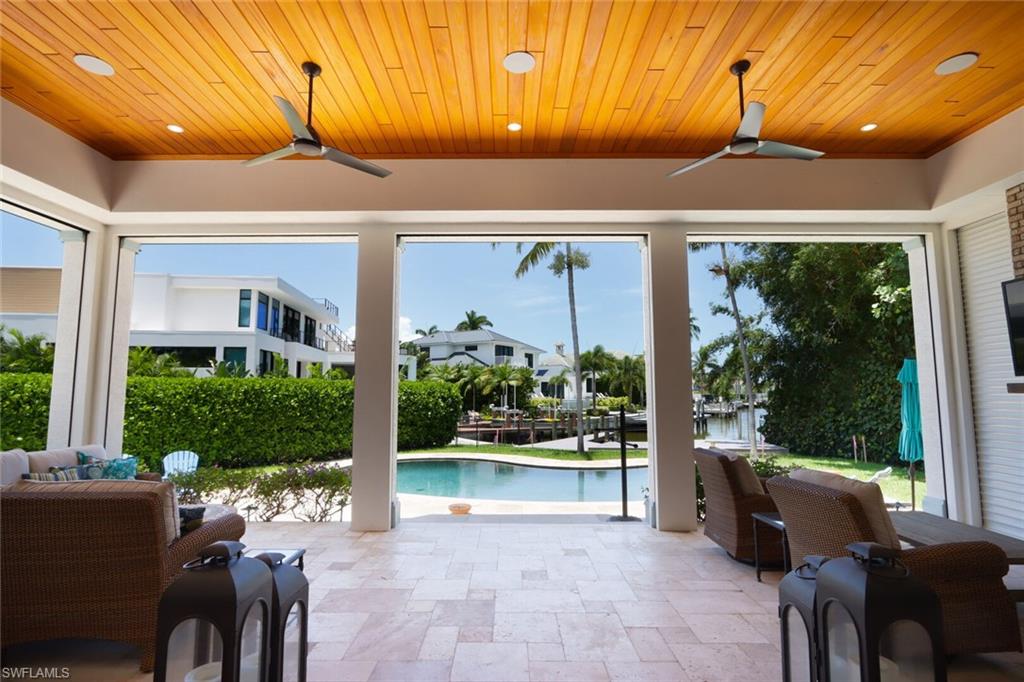 MOORINGS - Residential Lease