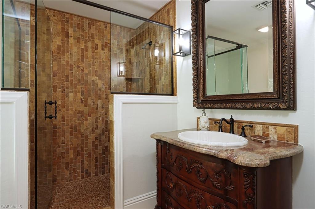 MOORINGS - Residential Lease