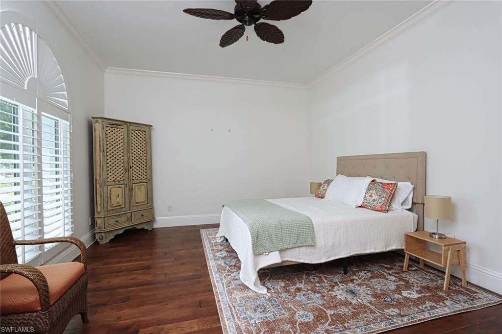 MOORINGS - Residential Lease