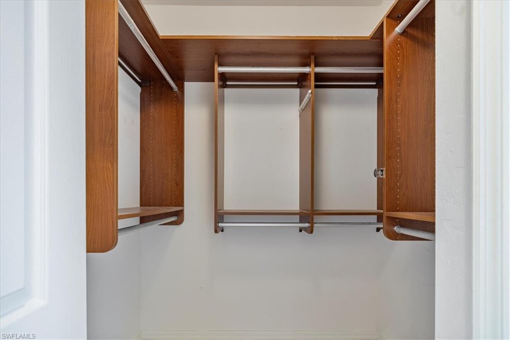 LUCAYA - Residential