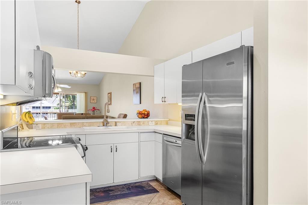 PEBBLE SHORES - Residential