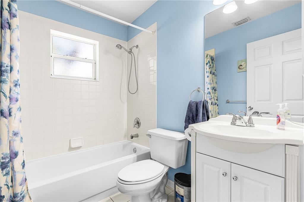 PEBBLE SHORES - Residential