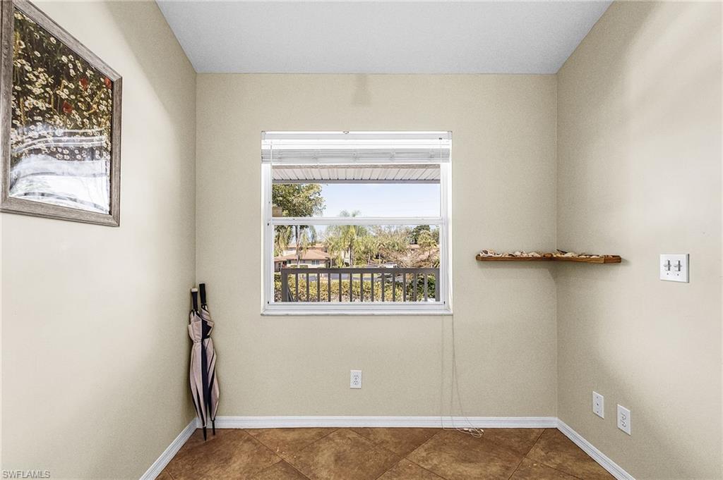 PEBBLE SHORES - Residential