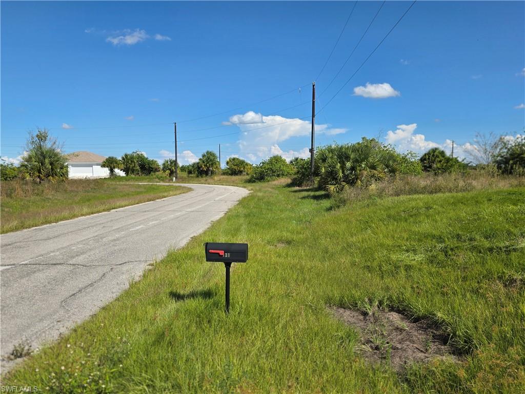 BANYAN VILLAGE - Residential Lease