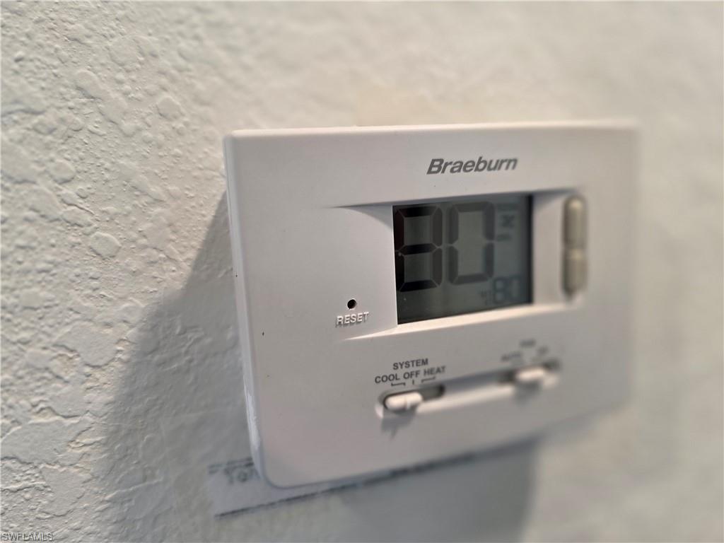 BANYAN VILLAGE - Residential Lease