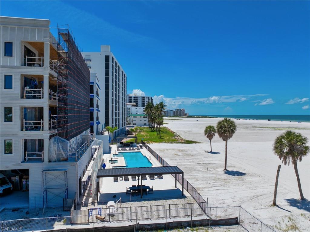 6230 Estero BLVD 402