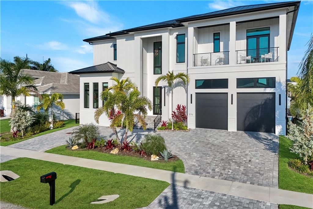 Photo of 771 Orchid CT, MARCO ISLAND, FL 34145 (MLS # 226021413)