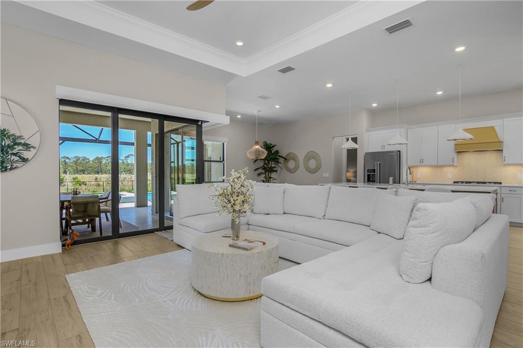 VERDANA VILLAGE - Residential