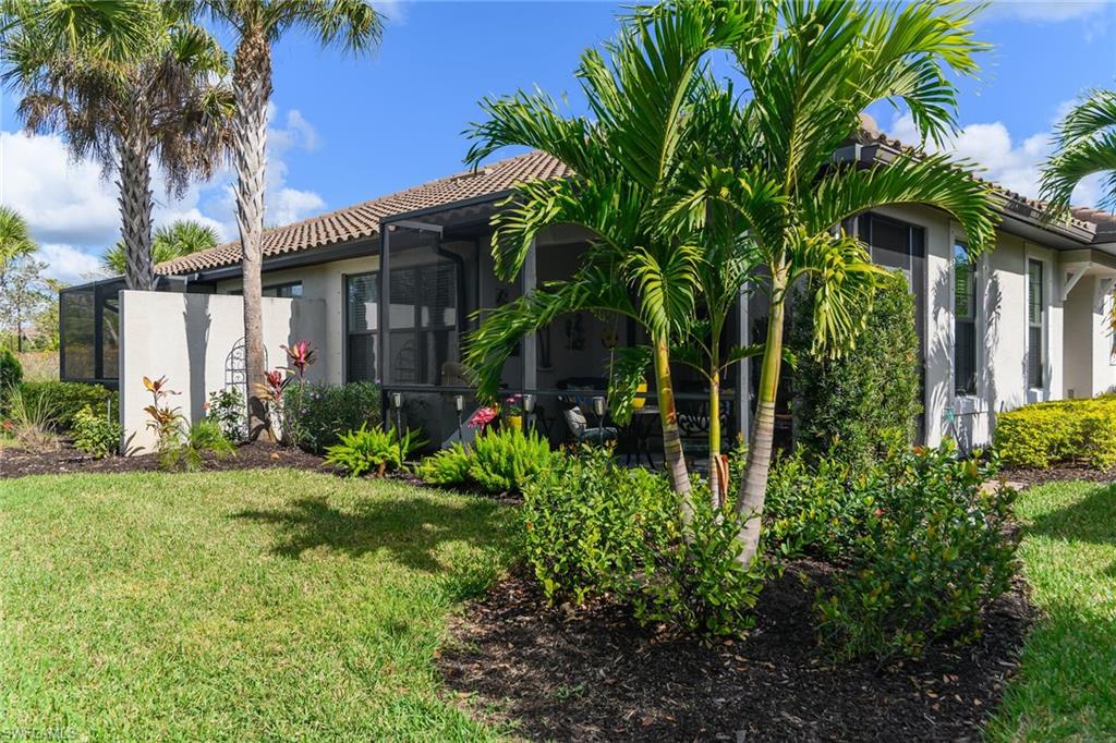 ESPLANADE AT HACIENDA LAKES - Residential