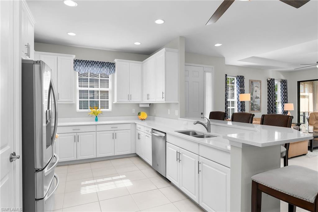 ESPLANADE AT HACIENDA LAKES - Residential